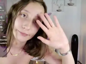 Mia__099  live sex cam