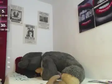 Mia_downson  live sex cam