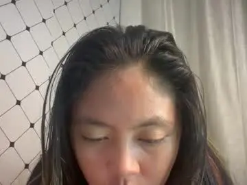 Mira_thea  live sex cam