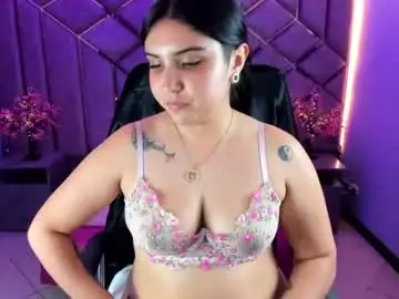 Ninavelvet_  live sex cam