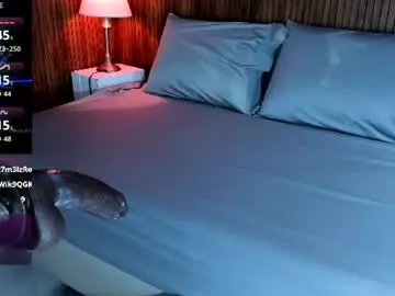 Ori_whore  live sex cam