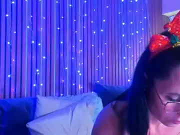 Sashaskyxxx  live sex cam