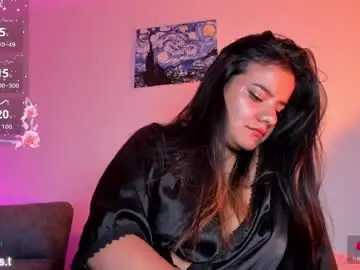 Sophie_t_  live sex cam