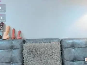 Agatha_foxy1  live sex cam