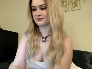 Athena_maeve  live sex cam