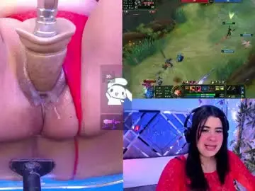 Daphnecontry  live sex cam