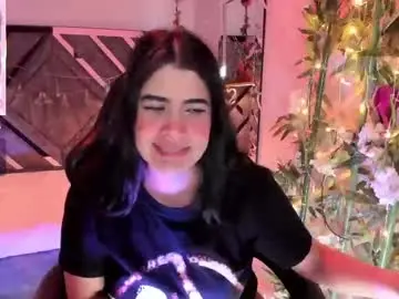 Daphnecontry  live sex cam