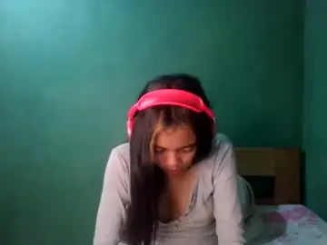 Eldie69  live sex cam