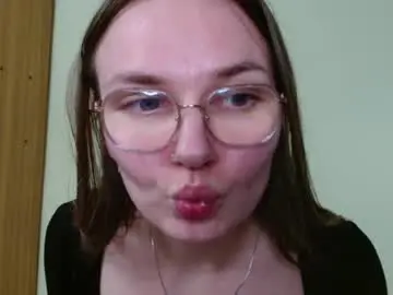 Ellyxtasty  live sex cam