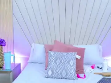 Lexxi_gb  live sex cam