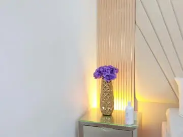 Lexxi_gb  live sex cam