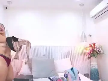 Lexxi_gb  live sex cam