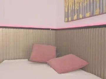Liacox1  live sex cam