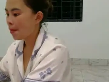 Lindabeo  live sex cam