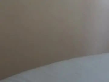 Littl3ang3l  live sex cam