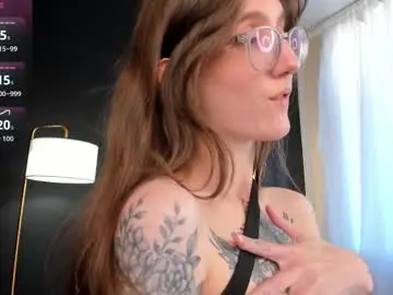 Lola_missy  live sex cam