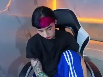 Nova_kitty_tx  live sex cam