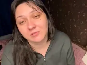 Plumpwife  live sex cam