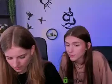 Prettyamyy  live sex cam