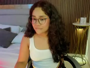 Rossie_lanie_  live sex cam