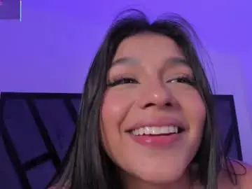 Shaniadaniels  live sex cam