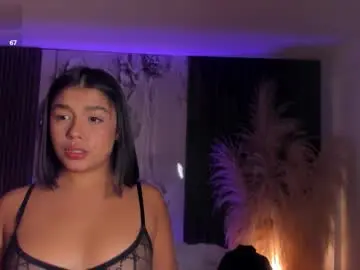 Shaniadaniels  live sex cam