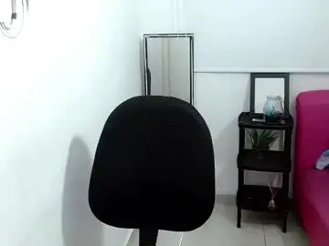 Shawnycarson  live sex cam