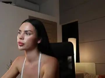 Tatianaxoxo1  live sex cam