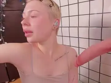 Wintershy  live sex cam