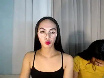 Yumiexx  live sex cam