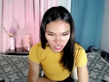 Yumiexx  live sex cam