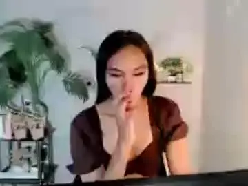 Yumiexx  live sex cam