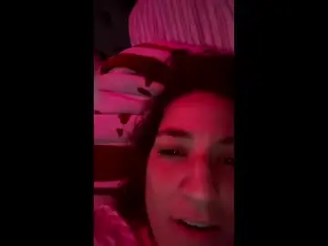 Aaronbellafucktv  live sex cam