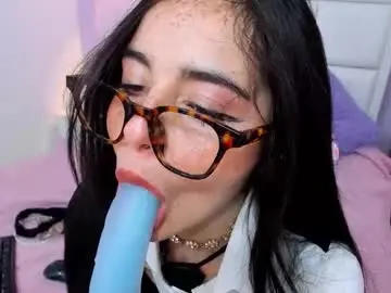 Ashley_petit  live sex cam