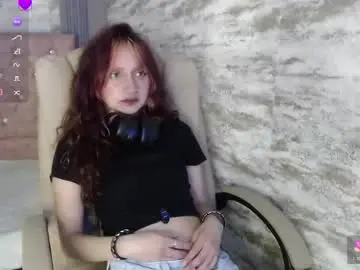 Kailani8  live sex cam