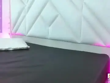 Karla_tay1  live sex cam