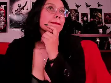 Lilith_deveraux_  live sex cam