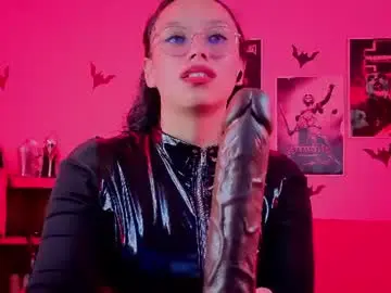 Lilith_deveraux_  live sex cam