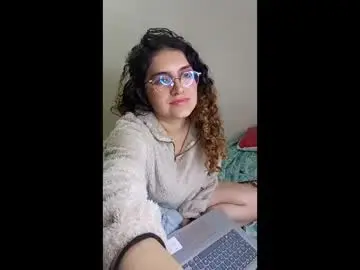 Luanapowerful  live sex cam