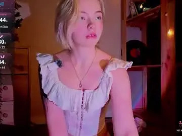 Me1inmonro  live sex cam