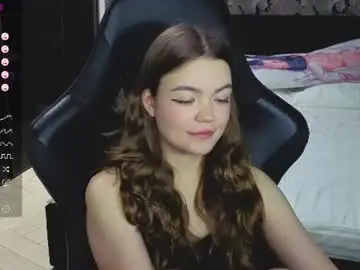 Nicolemeew  live sex cam