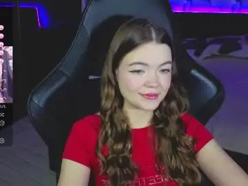Nicolemeew  live sex cam