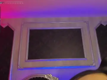 Prettybullet  live sex cam