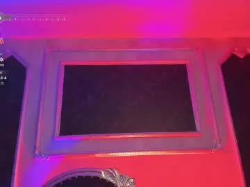 Prettybullet  live sex cam