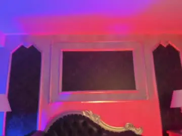 Prettybullet  live sex cam