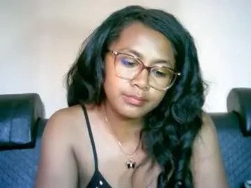 Prettysexy3601  live sex cam