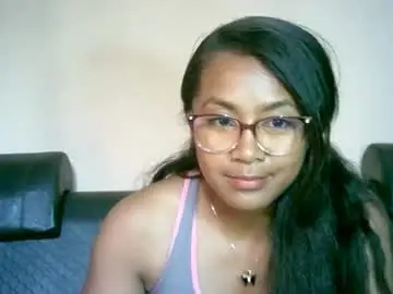 Prettysexy3601  live sex cam