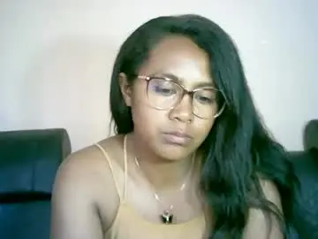 Prettysexy3601  live sex cam