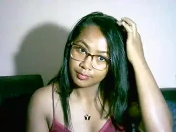 Prettysexy3601  live sex cam