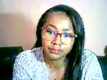 Prettysexy3601  live sex cam